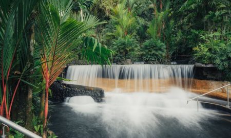 Image of Costa Rica hot springs.