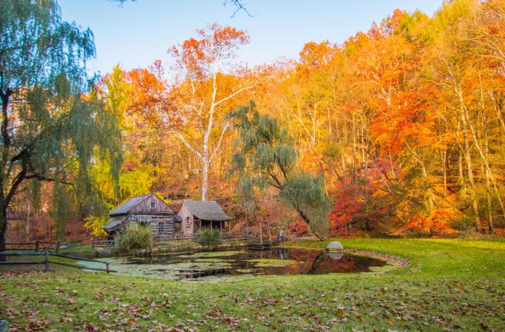 Best places for fall foliage in the U.S.